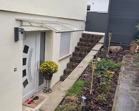 Апартаменты Ferienwohnung-sonnenschein-weinheim