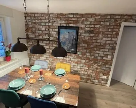 Апартаменты Ferienwohnung-sonnenschein-weinheim Вайнхайм
